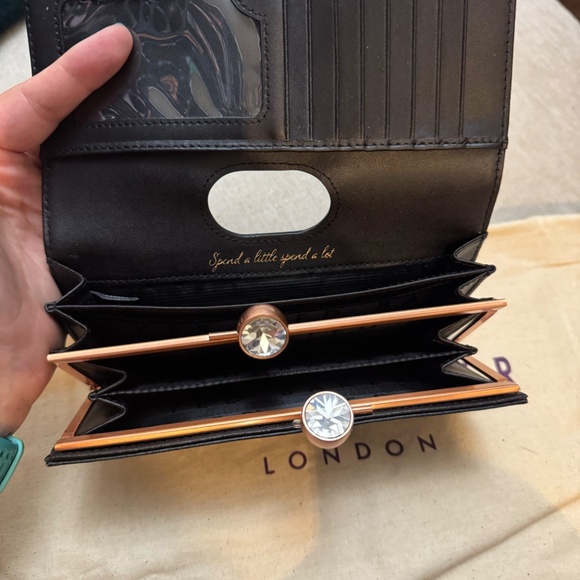Ted Baker Black Moon and Stars Matinee Wallet - Picture 4 of 5